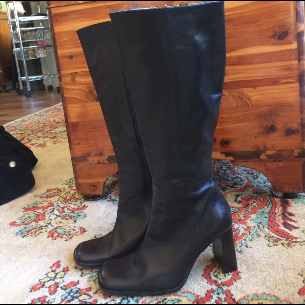 Charles David Made in Italy boots